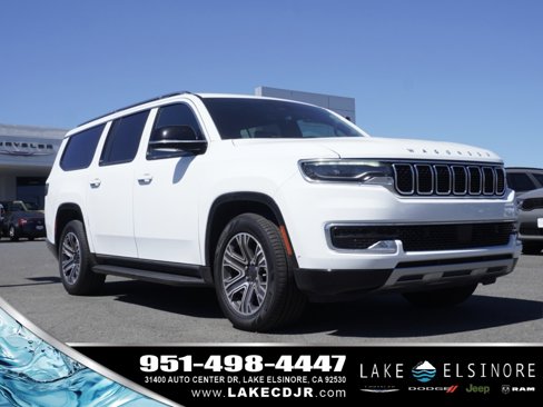 Used 2023 Jeep Wagoneer L Series II image 1