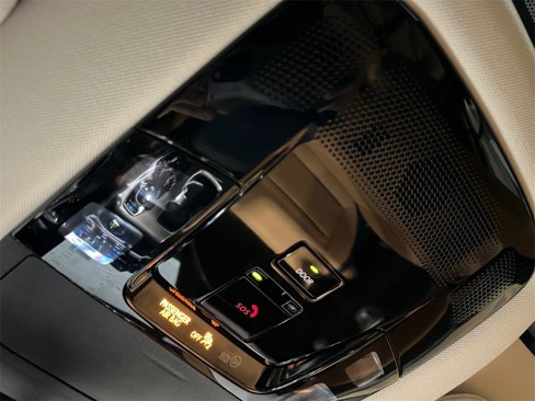 Used 2024 Lexus RZ 450e Premium w/ Technology Package image 36