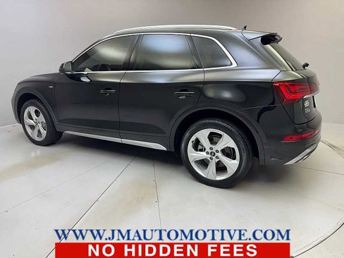 Used 2023 Audi Q5 2.0T Premium Plus w/ Premium Plus Package image 3