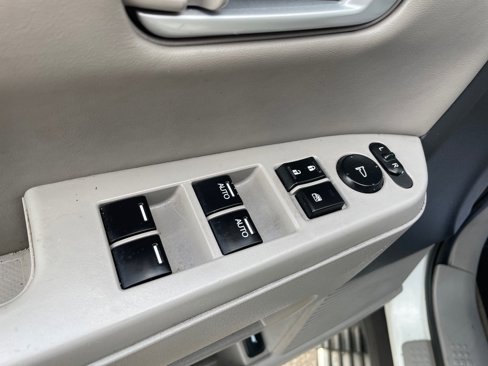 Used 2014 Honda Pilot EX-L image 11