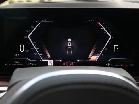New 2026 BMW X6 xDrive40i image 14