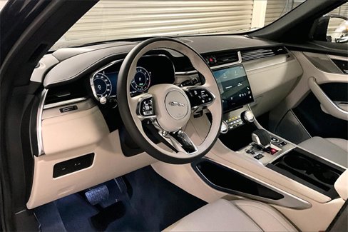 New 2026 Jaguar F-PACE R-Dynamic S image 7