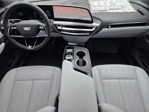 New 2025 Cadillac Lyriq Luxury image 28
