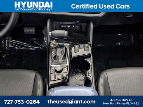 Used 2025 Kia Sportage EX image 22