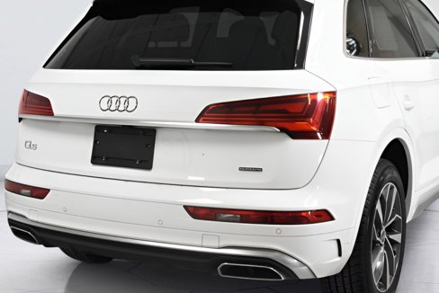 Used 2024 Audi Q5 2.0T Premium Plus image 3