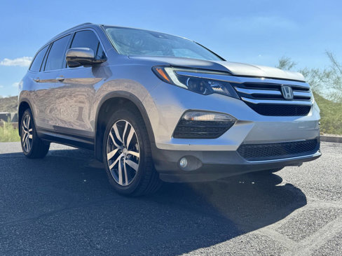 Used 2017 Honda Pilot Touring image 3