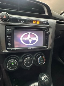 Used 2015 Scion tC image 17