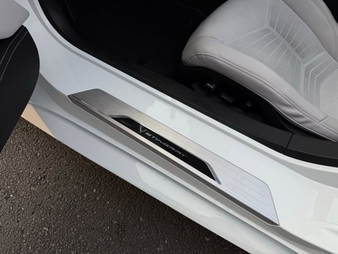 Used 2024 Chevrolet Corvette Stingray Premium Conv w/ Z51 Performance Package image 24