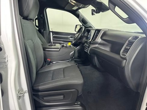 Used 2025 RAM 1500 Big Horn image 27