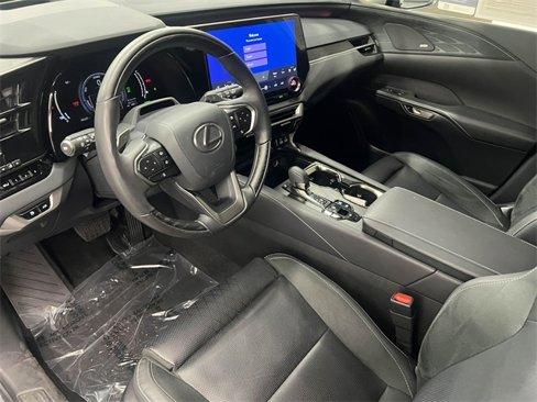 Certified 2024 Lexus RX 450h AWD w/ Luxury Package image 16