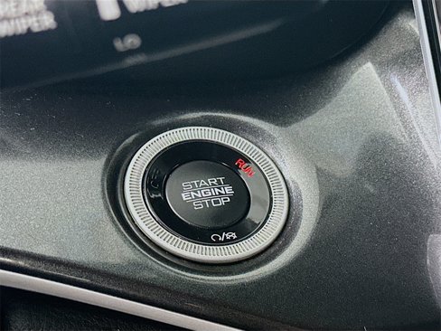 Used 2021 Jeep Grand Cherokee L Laredo image 26