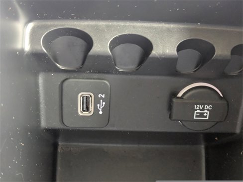 Used 2020 Jeep Cherokee Latitude Plus image 25