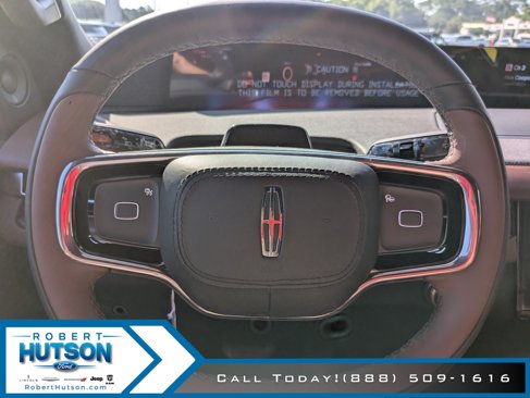 New 2025 Lincoln Navigator L Reserve image 25