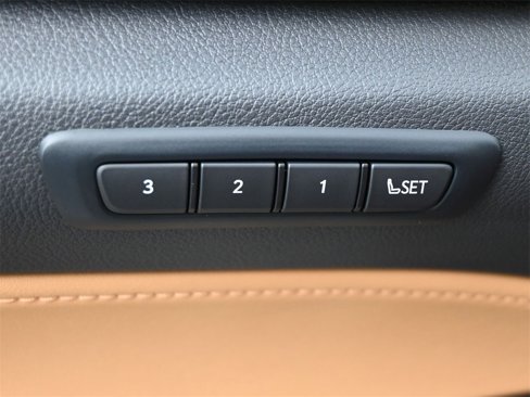 Used 2024 Lexus NX 250 FWD w/ Premium Package image 5