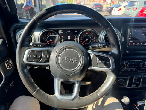 Used 2020 Jeep Gladiator Overland w/ Cold Weather Group image 10