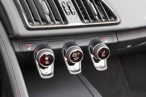 Used 2023 Audi R8 V10 performance image 32