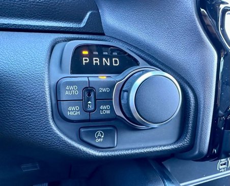 New 2026 RAM 1500 4x4 Crew Cab image 28