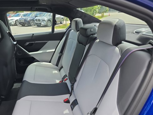 New 2026 BMW M5 w/ Executive Package image 16