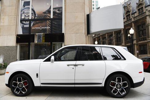 Used 2024 Rolls-Royce Cullinan Black Badge image 7