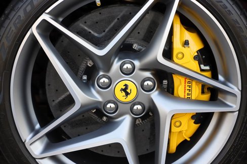 Certified 2021 Ferrari F8 Tributo image 35