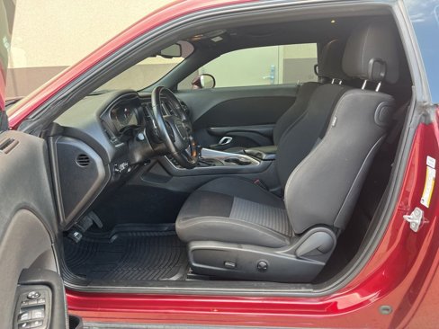 Used 2022 Dodge Challenger GT w/ Blacktop Package image 28