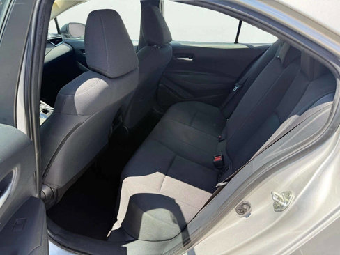 Used 2021 Toyota Corolla LE image 12