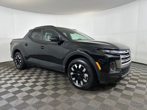 Certified 2025 Hyundai Santa Cruz SEL image 2