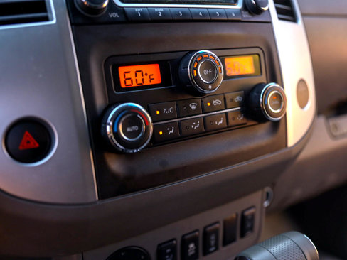 Used 2015 Nissan Frontier SV w/ SV Value Truck Package image 22