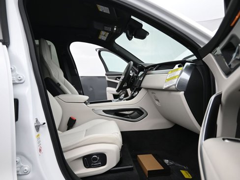 New 2026 Jaguar F-PACE R-Dynamic S image 19