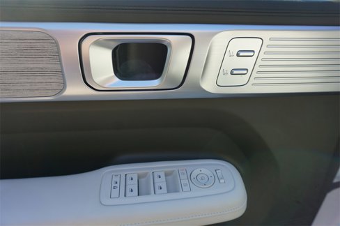 Used 2025 Hyundai Santa Fe Calligraphy image 4