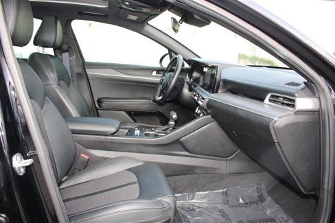 Used 2024 Kia K5 GT-Line image 12