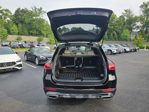 Certified 2025 Mercedes-Benz GLC 300 4MATIC image 10