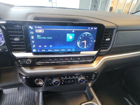 Used 2022 Chevrolet Silverado 1500 RST image 47
