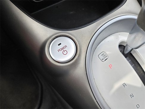 Used 2016 Kia Soul EV + w/ Sun & Fun Package image 23