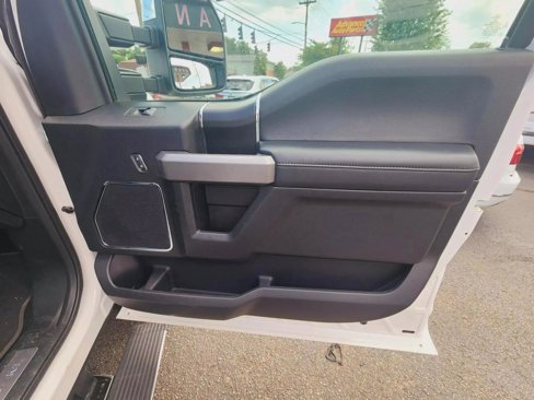 Used 2019 Ford F250 Platinum w/ Platinum Ultimate Package image 17
