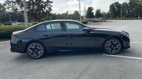 New 2026 BMW 550e xDrive w/ Executive Package image 9