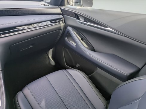 New 2026 INFINITI QX60 Luxe w/ Dark Cargo Package image 18