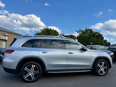 Used 2022 Mercedes-Benz GLS 450 4MATIC image 8