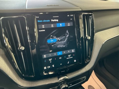 Certified 2025 Volvo XC60 T8 Plus w/ Climate Package image 21