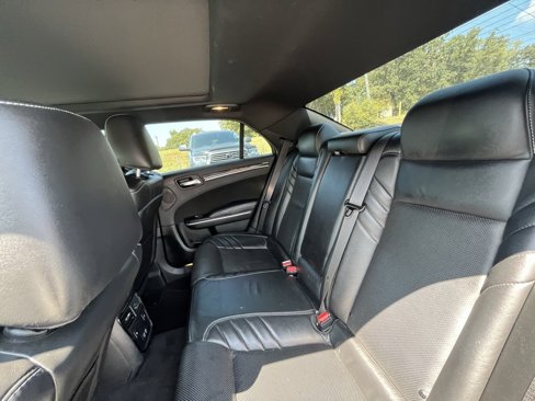 Used 2023 Chrysler 300 C image 20