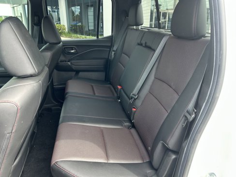 Used 2022 Honda Ridgeline Black Edition image 14