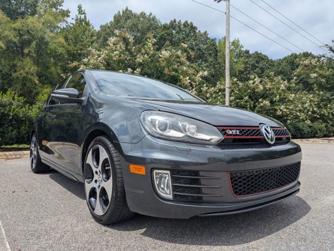Used 2011 Volkswagen Golf 4-Door image 15