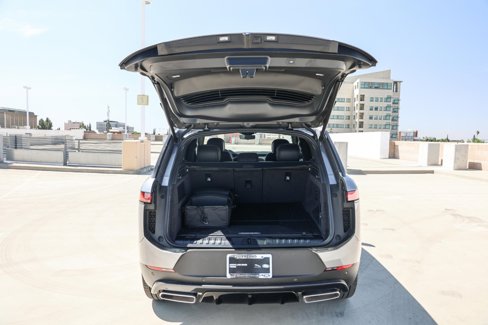 New 2025 Land Rover Range Rover Sport SE image 27