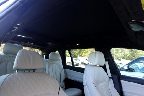 Used 2023 BMW X7 xDrive40i w/ M Sport Package image 10