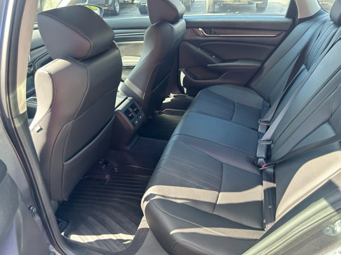 Used 2022 Honda Accord Touring image 12