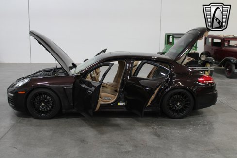 Used 2014 Porsche Panamera image 7