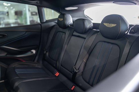 Used 2025 Aston Martin DBX 707 image 36