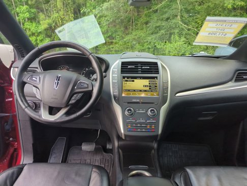 Used 2016 Lincoln MKC Reserve image 10