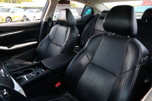 Used 2020 Nissan Maxima 3.5 SV w/ Floor Mat Group image 6