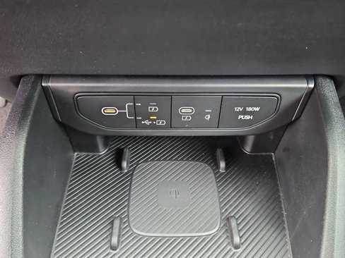 Used 2025 Kia K4 EX image 17